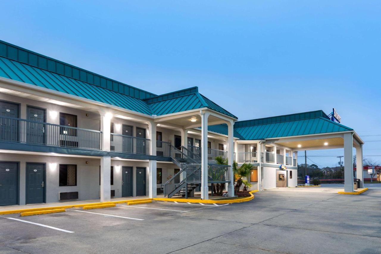 במוטל Baymont By Wyndham Biloxi - Ocean Springs מראה חיצוני תמונה