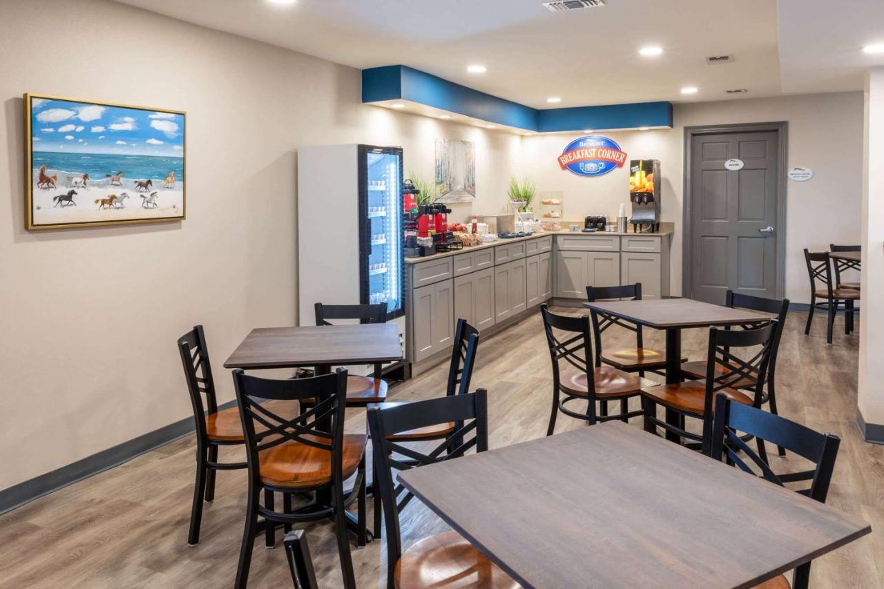 במוטל Baymont By Wyndham Biloxi - Ocean Springs מראה חיצוני תמונה