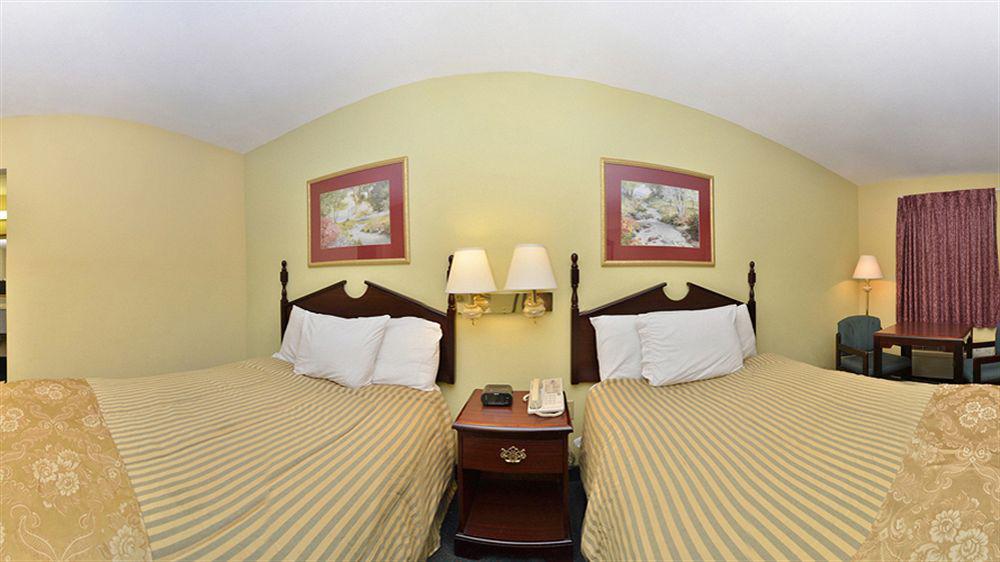 במוטל Baymont By Wyndham Biloxi - Ocean Springs מראה חיצוני תמונה