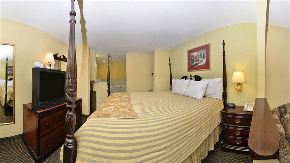 במוטל Baymont By Wyndham Biloxi - Ocean Springs מראה חיצוני תמונה